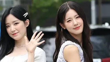 (G)I-DLE members Miyeon and Shuhua narrowly escaped a car accident while filming a show, sparking a heated online debate about reckless driving and gender issues. The incident drew mixed reactions, with some praising Shuhua's composure and others criticizing the reckless driver.