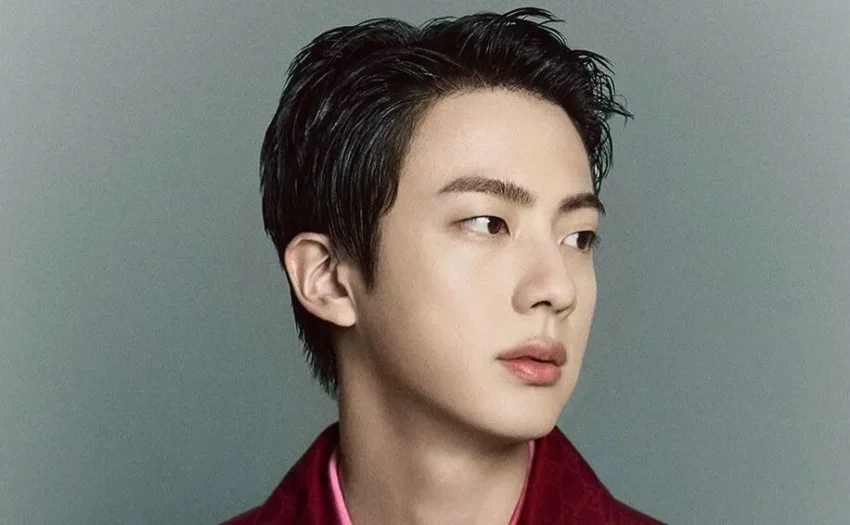 Jin of BTS topped Google searches related to "Milan Fashion Week 2024," solidifying his status as a global fashion icon. As Gucci global ambassador, Jin attended the "Gucci 2025 Spring/Summer Women's Fashion Show" in Milan, drawing worldwide attention.