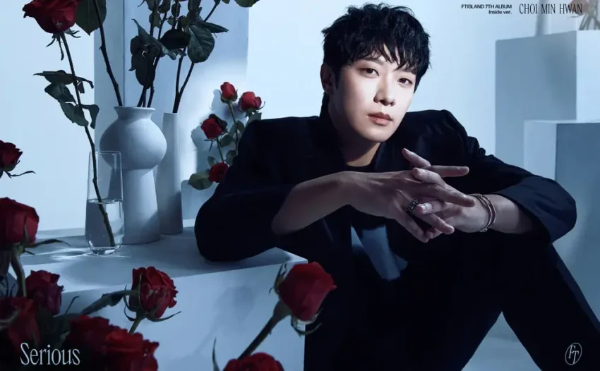 Choi Minhwan participated in the Taiwan concert from backstage due to allegations of visiting a prostitution establishment. Following these claims, he withdrew from future concerts, and his agency confirmed that a session drummer would replace him.