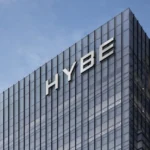 HYBE issued a formal apology for an internal report containing harsh critiques of K-pop idols, acknowledging the inappropriate language and taking responsibility. HYBE’s CEO expressed regret and pledged to personally apologize to affected artists and agencies.