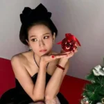 Jisoo Returns with Album AMORTAGE, Blending Love and Cinema