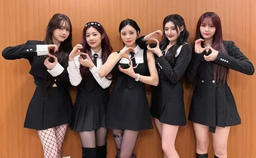 FIFTY FIFTY secured rising star status by winning the "Rising Star" award at the 2025 Korea First Brand Awards. The group expanded their global presence with their first U.S. tour and gained love for their winter-themed song "Winter Glow."