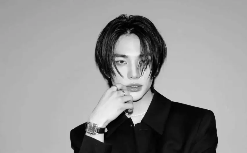 The profile of Hyunjin showcases his versatility as a dancer, rapper, and vocalist in Stray Kids. His exceptional dance skills and unique charisma captivate fans, while his evolving talents in rap and vocals highlight his dedication.